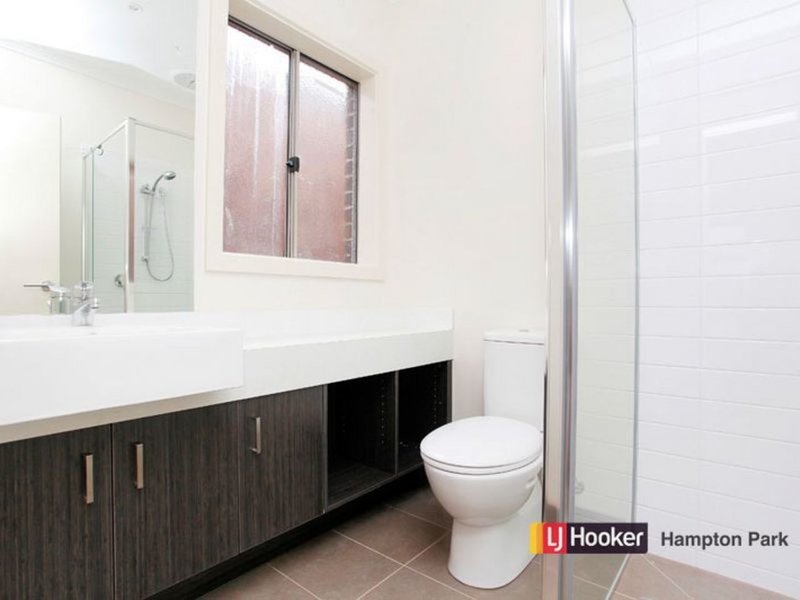 Photo - Lot 401 Aayana Street, Cranbourne East VIC 3977 - Image 4