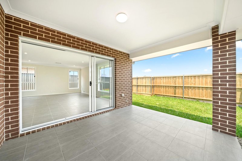 Photo - Lot 4447 Avocet Street, Aberglasslyn NSW 2320 - Image 10