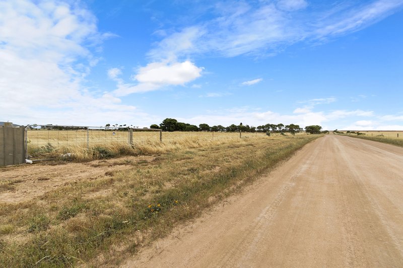 Photo - Lot 50 Bray Road, Port Victoria SA 5573 - Image 14