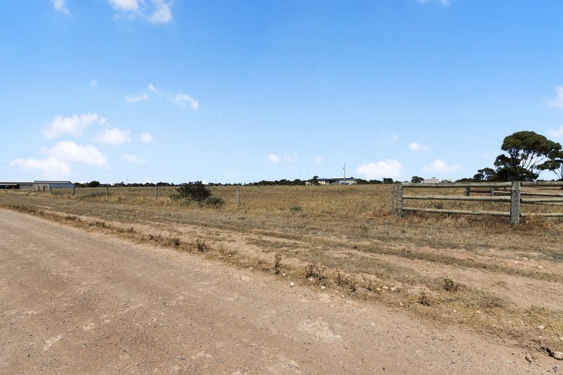 Photo - Lot 51 Investigator Road, Port Victoria SA 5573 - Image 9