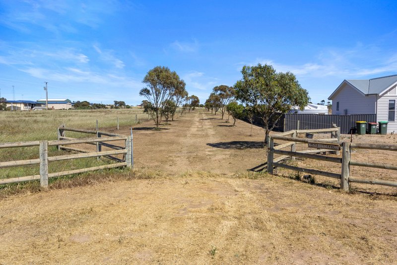 Photo - Lot 52 Investigator Road, Port Victoria SA 5573 - Image 10