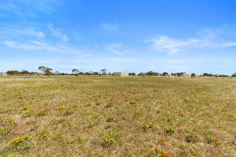 Photo - Lot 52 Investigator Road, Port Victoria SA 5573 - Image 24