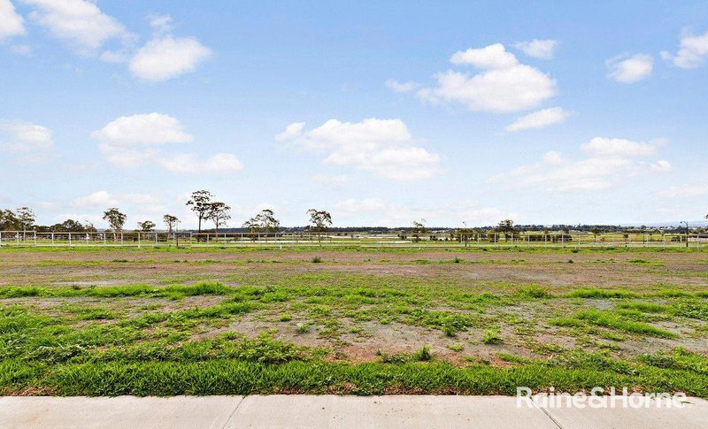 Photo - Lot 6212 247 Settlers Boulevard, Chisholm NSW 2322 - Image 8