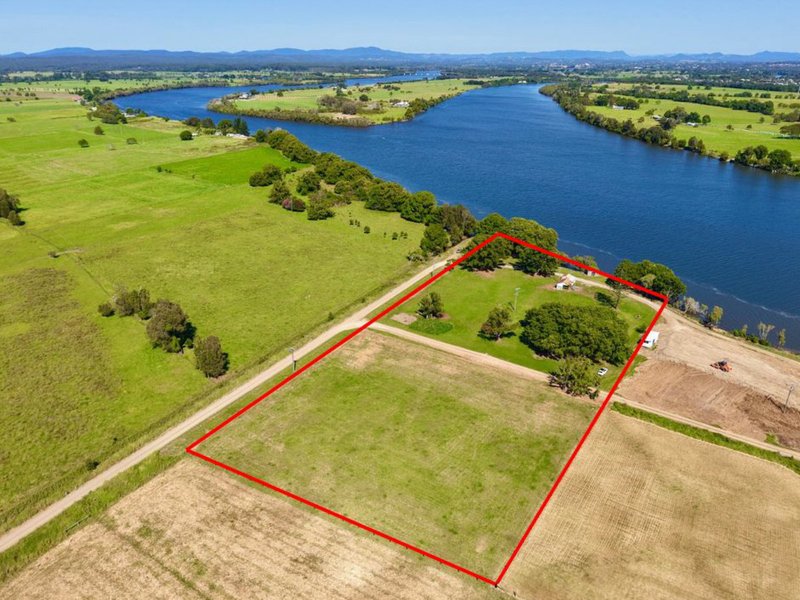 Photo - Lot 7 Dp1297305 Ferry Road, Oxley Island NSW 2430 - Image 10