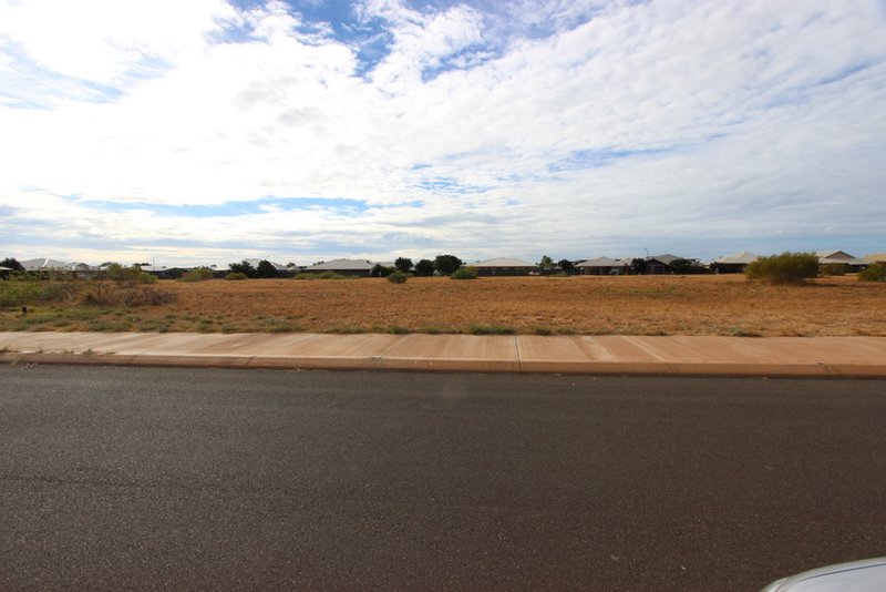 Lot 723 (95) Mujira Ramble , Baynton WA 6714