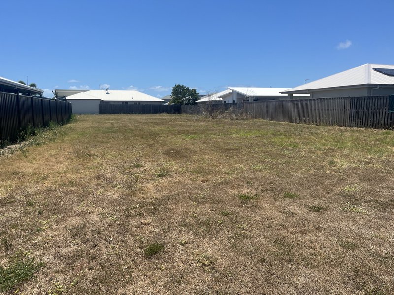 Lot 742 19 Burleigh Close, Blacks Beach QLD 4740