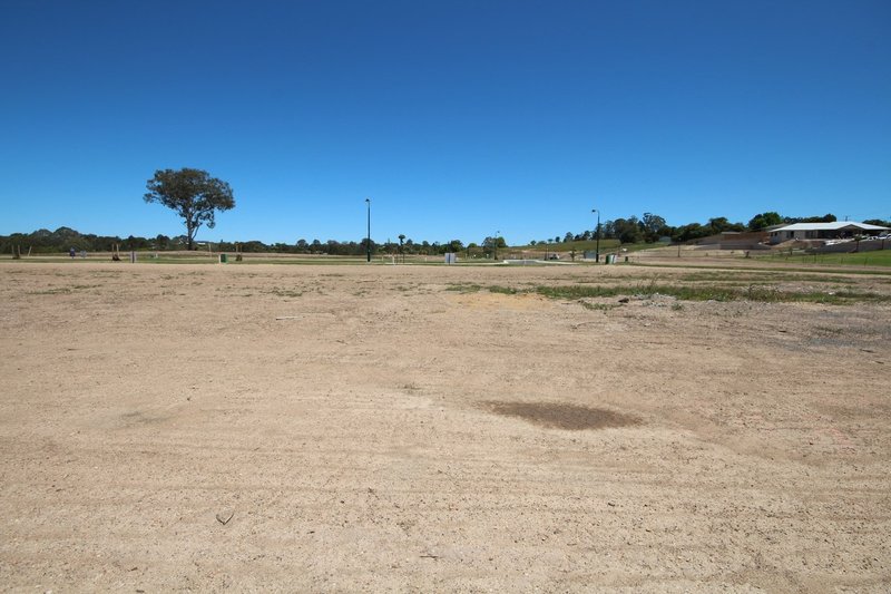 Photo - Lot 9 Cambridge Cct , Southside QLD 4570 - Image 4