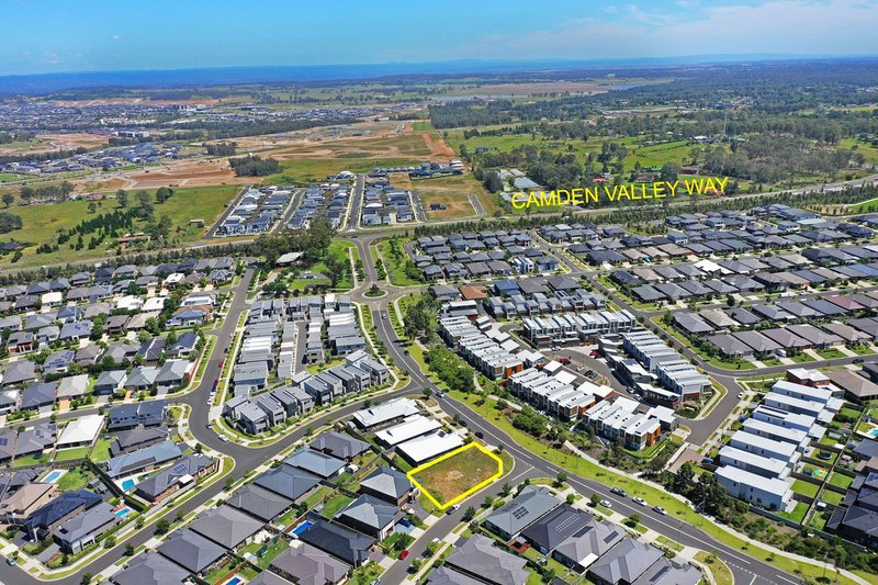 Photo - Lot 917/68 Fairbank Drive, Gledswood Hills NSW 2557 - Image 9