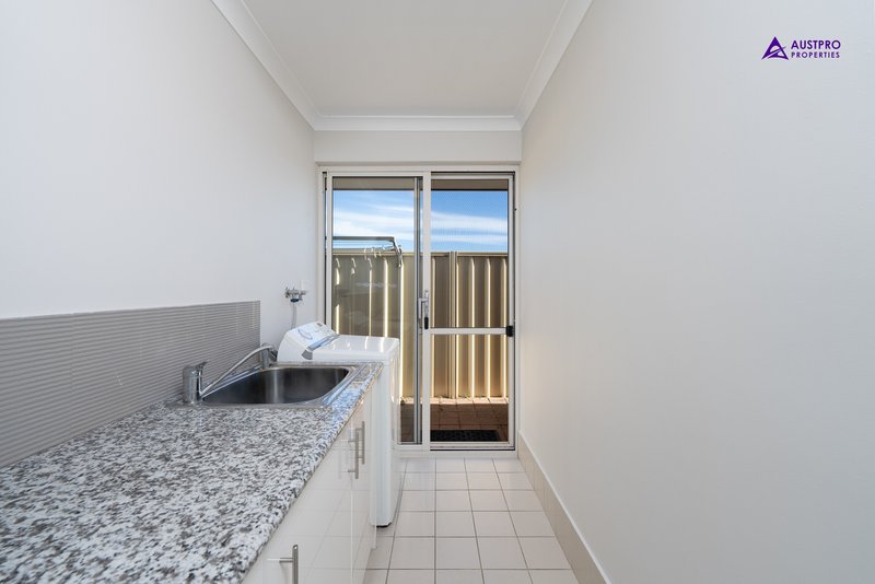 Photo - Lot3, Unit 4/17 Yallambee Way, Queens Park WA 6107 - Image 14