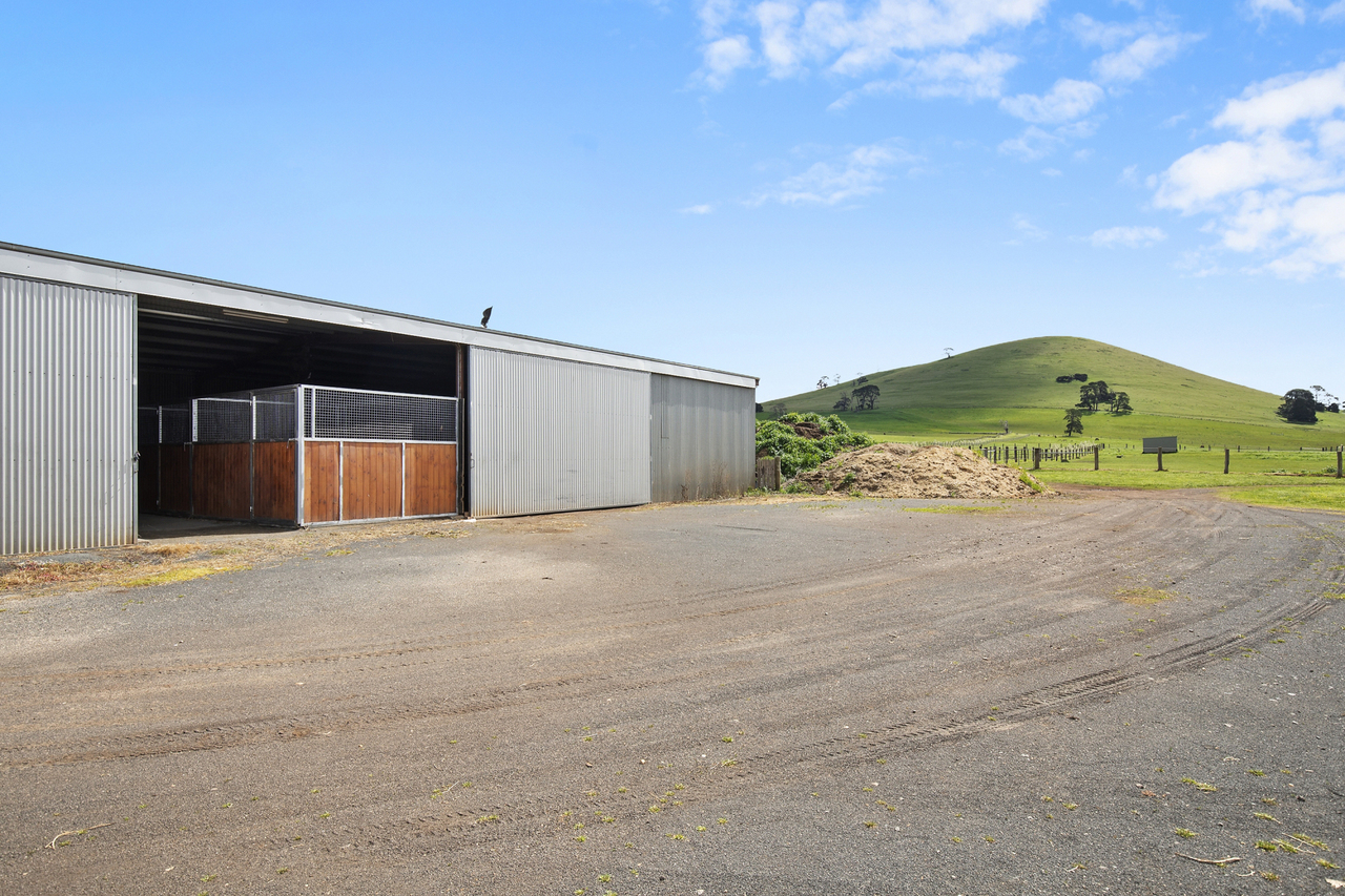 3-bedroom house at 114 CEMETERY ROAD, Smeaton VIC 3364, Hepburn, Victoria