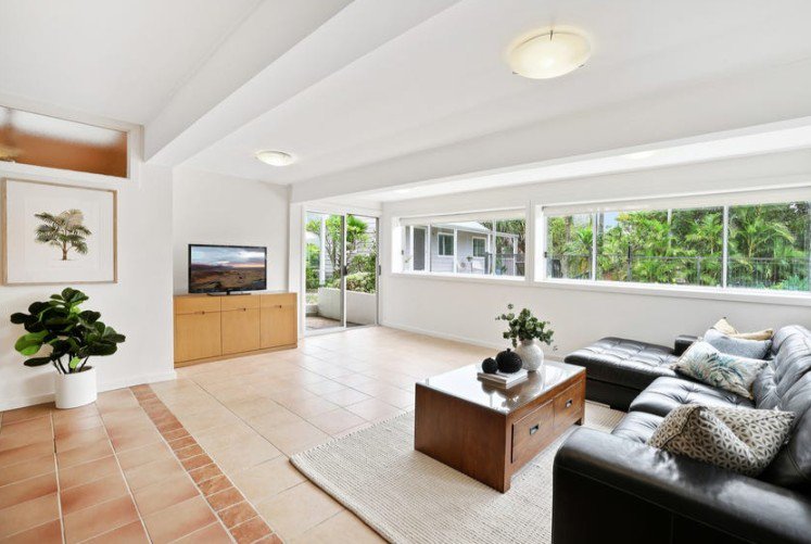 Photo - Lower Duplex/17 Jedda Place, Mona Vale NSW 2103 - Image 2