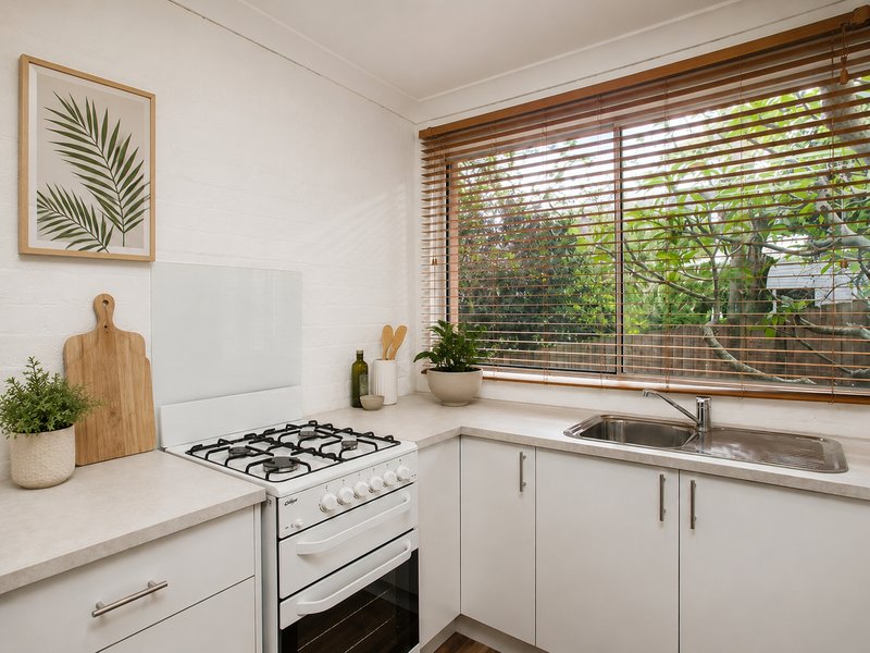 Photo - Lower/26 The Avenue, Newport NSW 2106 - Image 3