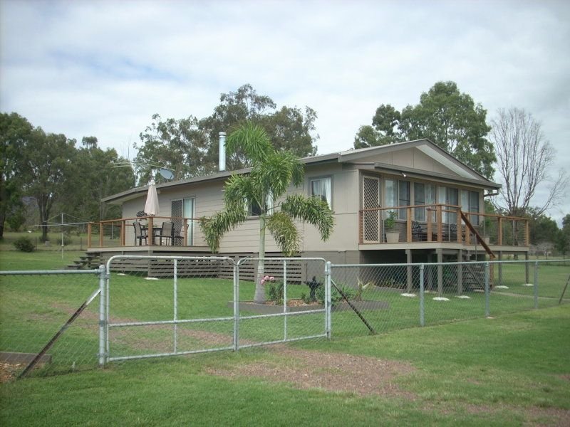 Photo - Lowood QLD 4311 - Image 3