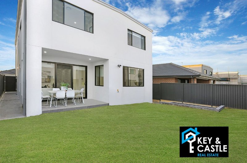 Photo - LUXURY READY Homes ( Open To Insepct ) Headingly Ave , North Kellyville NSW 2155 - Image 4