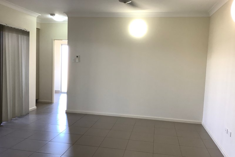 Photo - Lyons NT 0810 - Image 2