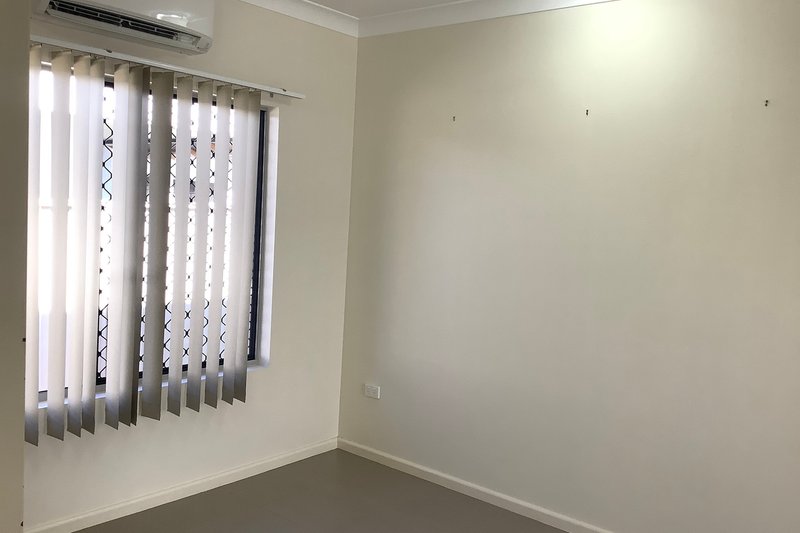 Photo - Lyons NT 0810 - Image 6