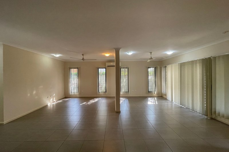 Photo - Lyons NT 0810 - Image 4