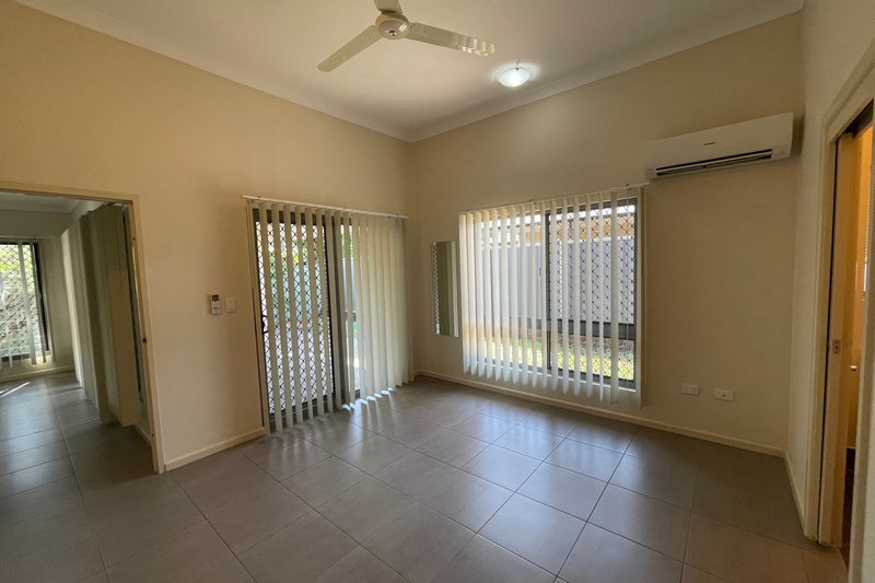 Photo - Lyons NT 0810 - Image 5