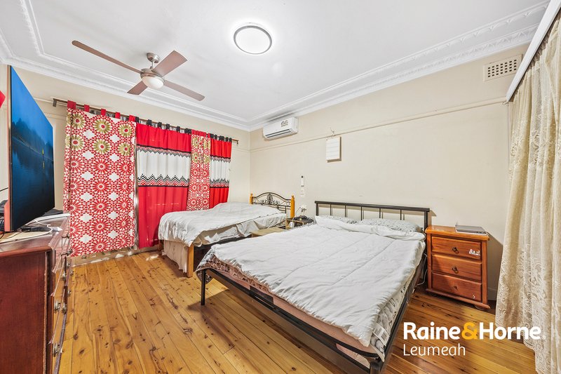 Photo - Macquarie Fields NSW 2564 - Image 5