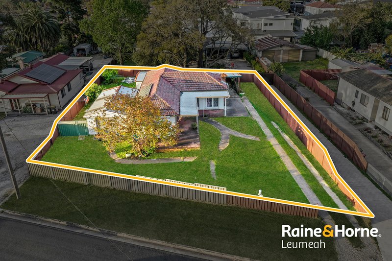 Photo - Macquarie Fields NSW 2564 - Image 8