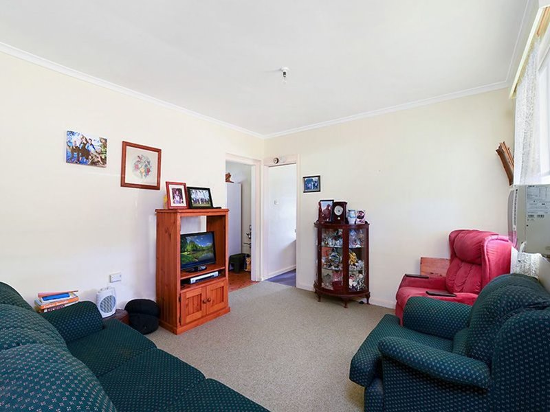 Photo - Mannering Park NSW 2259 - Image 5