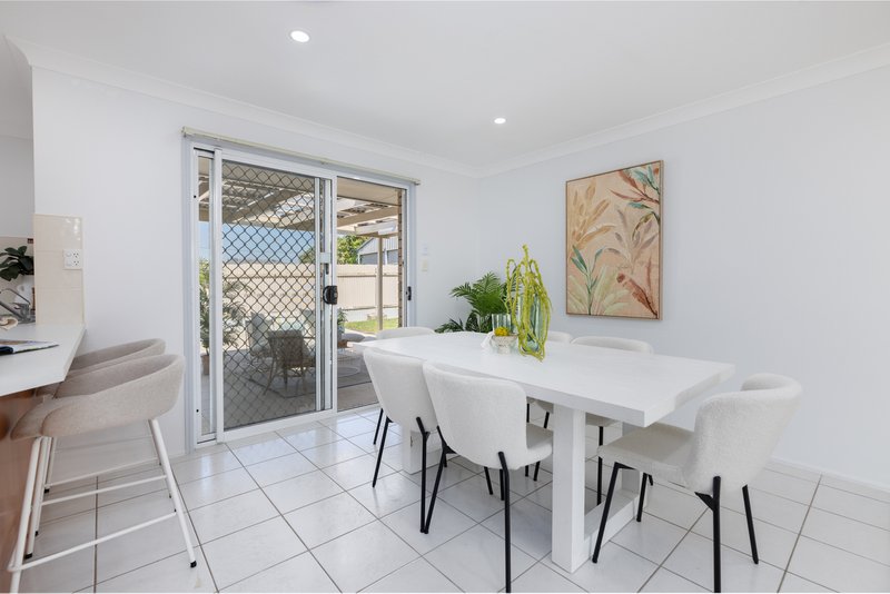 Photo - Morayfield QLD 4506 - Image 9