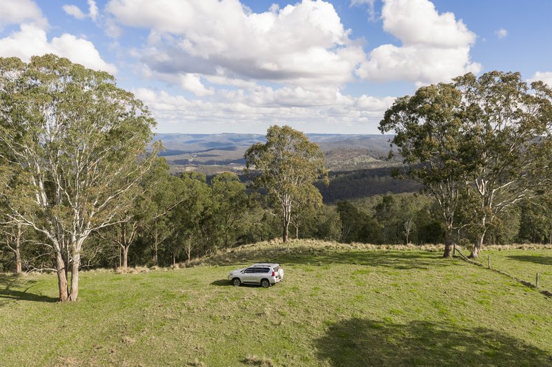 Photo - "Mount Albion" 203 Collingwood Road, Hampton QLD 4352 - Image 17