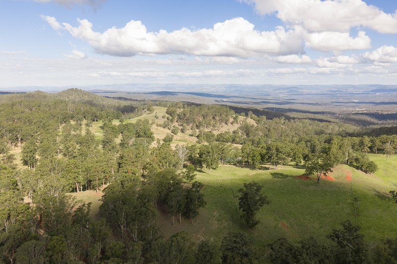 Photo - "Mount Albion" 203 Collingwood Road, Hampton QLD 4352 - Image 23
