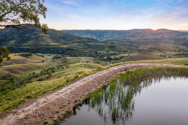 Photo - 'Mount Whitestone Paradise' 197 Dry Gully Road, Mount Whitestone QLD 4347 - Image 5