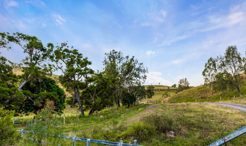 Photo - 'Mount Whitestone Paradise' 197 Dry Gully Road, Mount Whitestone QLD 4347 - Image 31