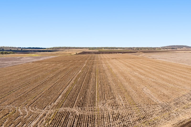 Photo - "Mullers Flat" Lot 2022 Oakey Pittsworth Road, Aubigny QLD 4401 - Image 6
