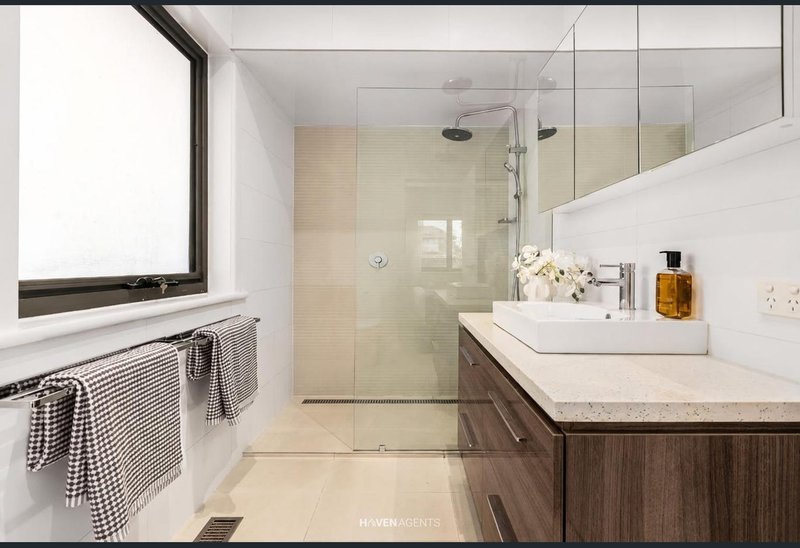 Photo - Murrumbeena VIC 3163 - Image 9