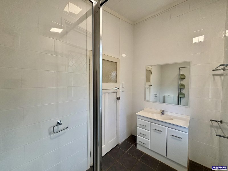 Photo - Newtown QLD 4350 - Image 7