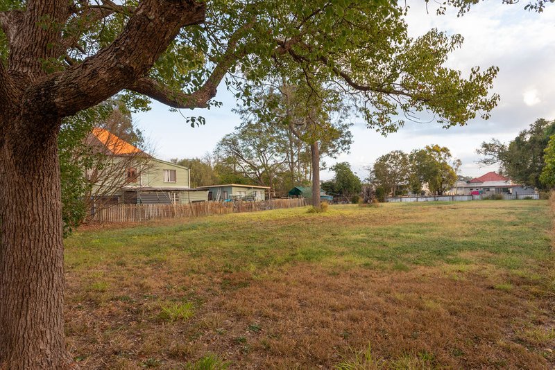 Photo - North Ipswich QLD 4305 - Image 5