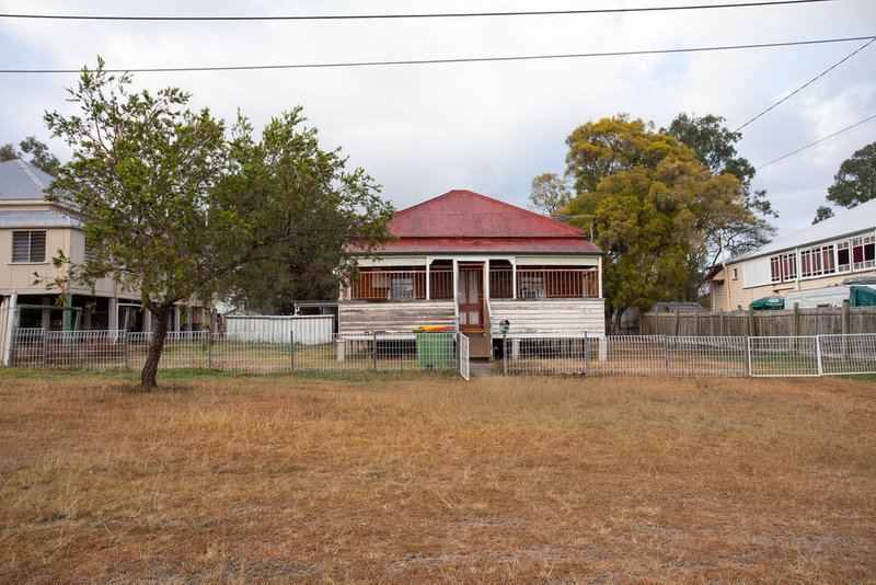 Photo - North Ipswich QLD 4305 - Image 8