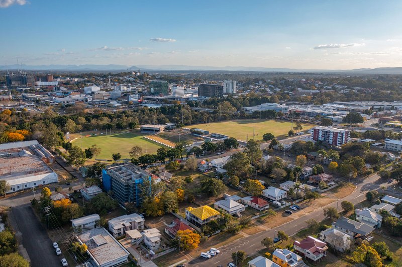 Photo - North Ipswich QLD 4305 - Image 17