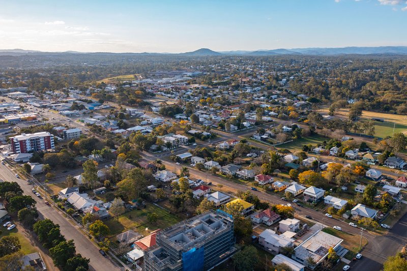 Photo - North Ipswich QLD 4305 - Image 30