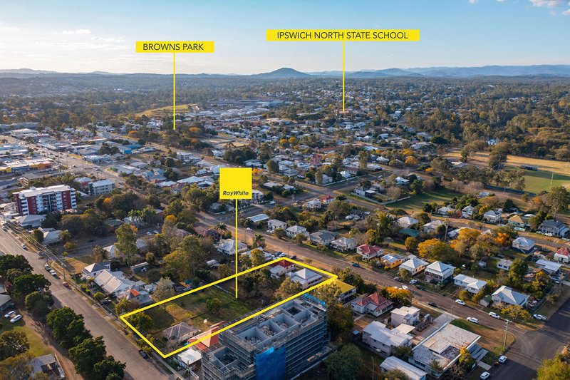 Photo - North Ipswich QLD 4305 - Image 35