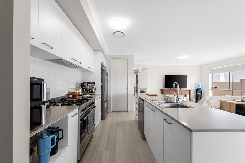 Photo - North Rothbury NSW 2335 - Image 7