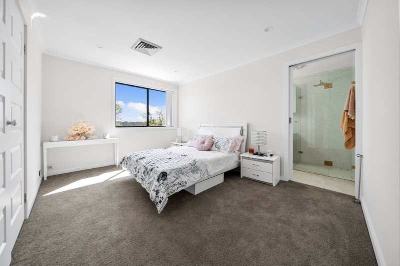 Photo - North Ryde NSW 2113 - Image 6