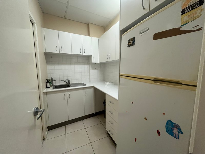 Photo - Office 2 - 18/121 Shute Harbour Road, Cannonvale QLD 4802 - Image 7