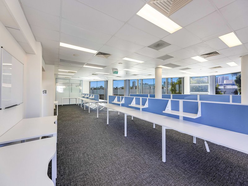 Photo - Office 5/51-55 Bulcock Street, Caloundra QLD 4551 - Image 6