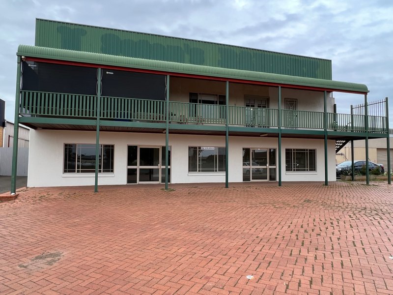 OFFICES / 46 Willandra Avenue, Griffith NSW 2680