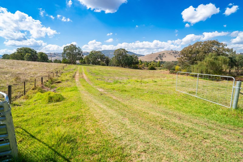 Photo - . Omeo Highway, Tallangatta VIC 3700 - Image 21