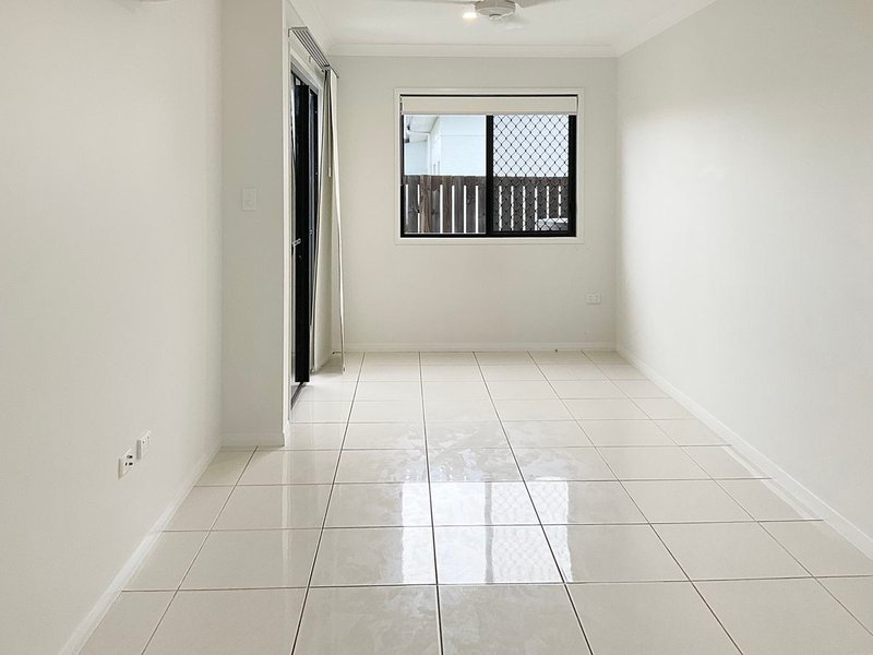Photo - Oonoonba QLD 4811 - Image 4
