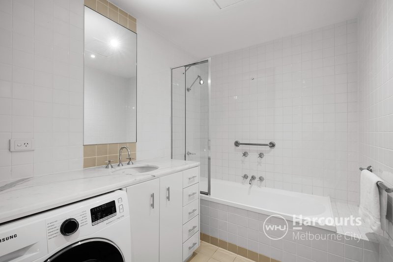 Photo - P22/394 Collins Street, Melbourne VIC 3000 - Image 3