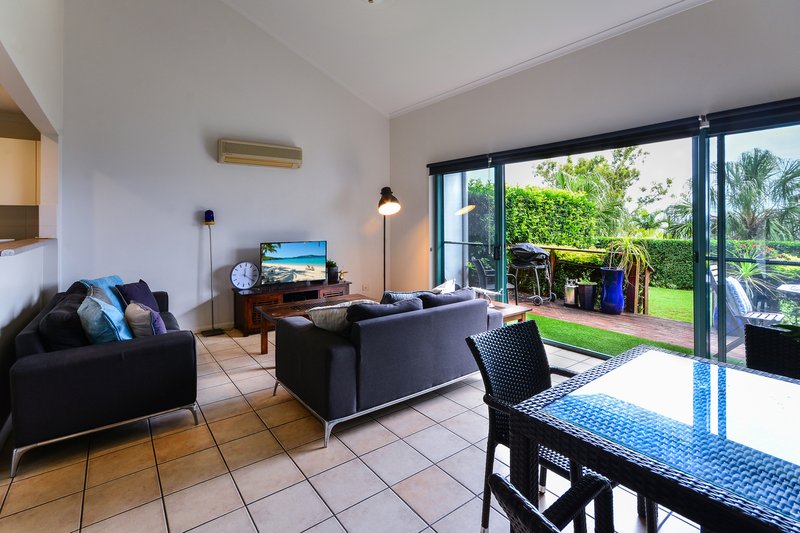 Photo - Pandanus E 4 Banksia Court, Hamilton Island QLD 4803 - Image 7