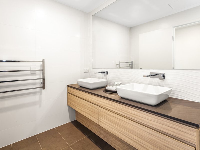 Photo - Penthouse 303, 1 Yuruga Street, Austinmer NSW 2515 - Image 16