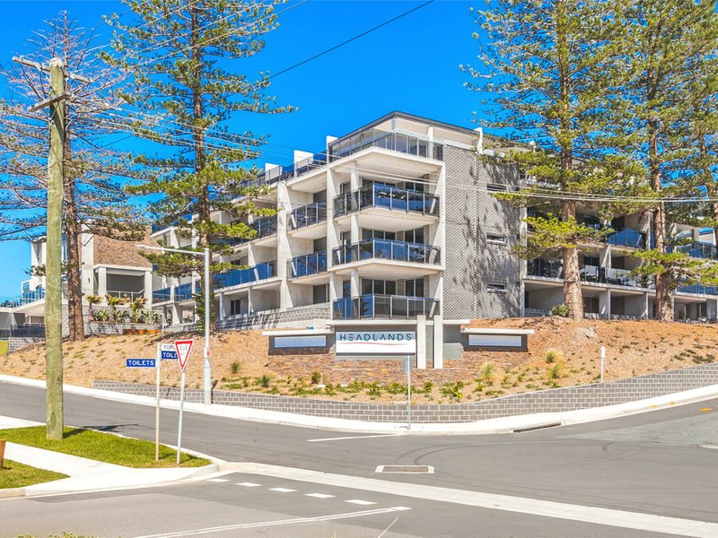 Photo - Penthouse 303, 1 Yuruga Street, Austinmer NSW 2515 - Image 19