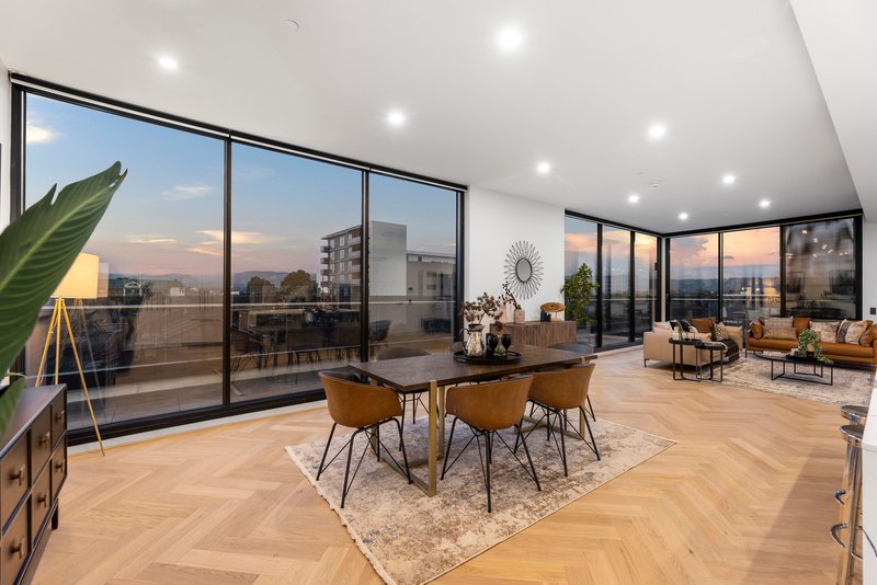 Photo - Penthouse/112 Carrington Street, Adelaide SA 5000 - Image 4